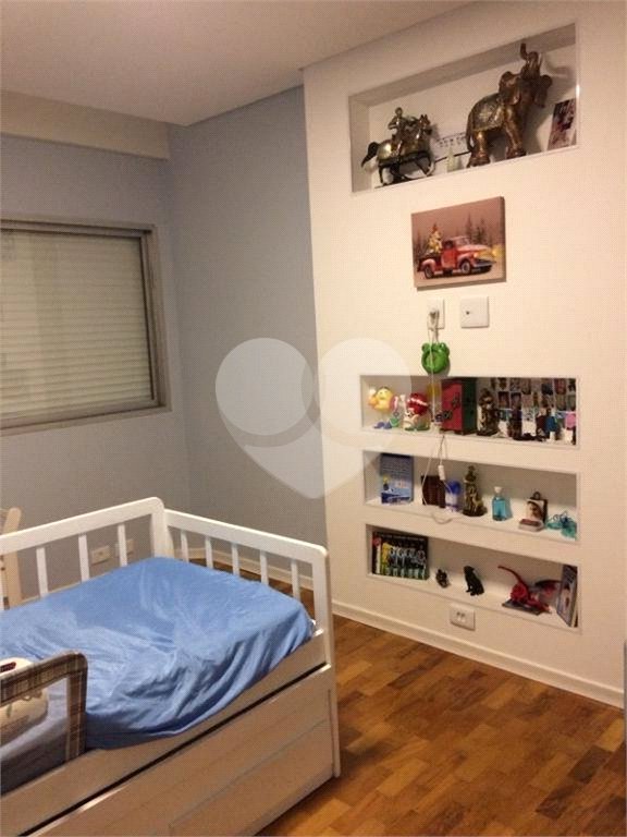 Apartamento à venda com 4 quartos, sendo 2 suítes, em Consolação, São Paulo, SP