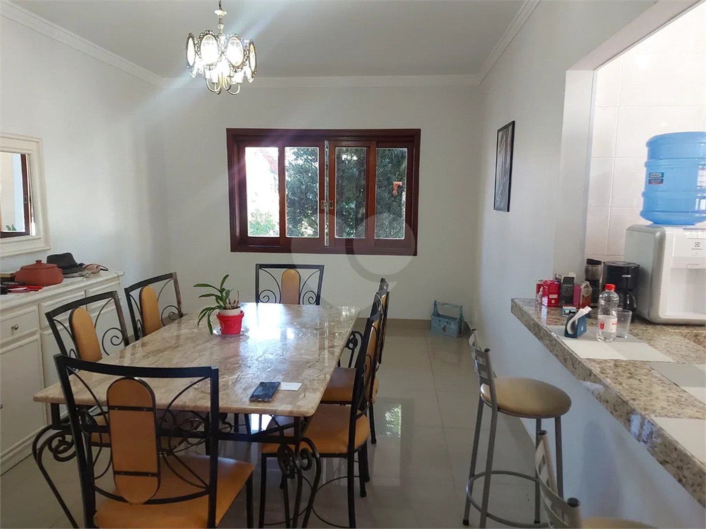 Casa à venda com 4 quartos, sendo 3 suítes, no Centro, Vinhedo, SP