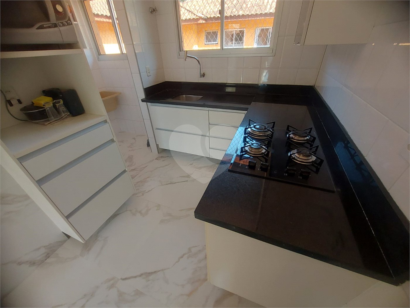 Casa à venda com 2 quartos, sendo 1 suíte,  em Jardim Torino, Cotia, SP