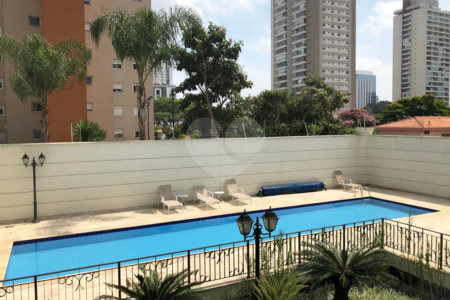 Apartamento à venda com 4 quartos, sendo 3 suítes,  em Cidade Monções, São Paulo, SP