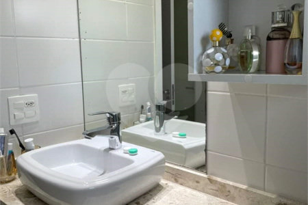 Apartamento à venda com 3 quartos, sendo 2 suítes, em Jardim Arpoador, São Paulo, SP