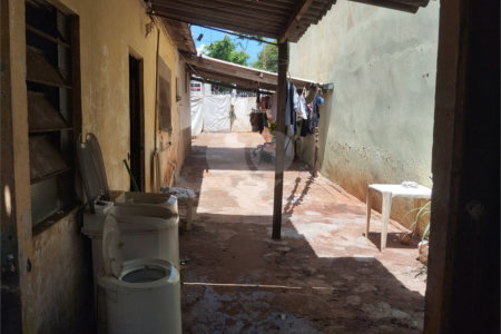 Casa à venda com 3 quartos em Jardim Santa Lúcia, Araraquara, SP