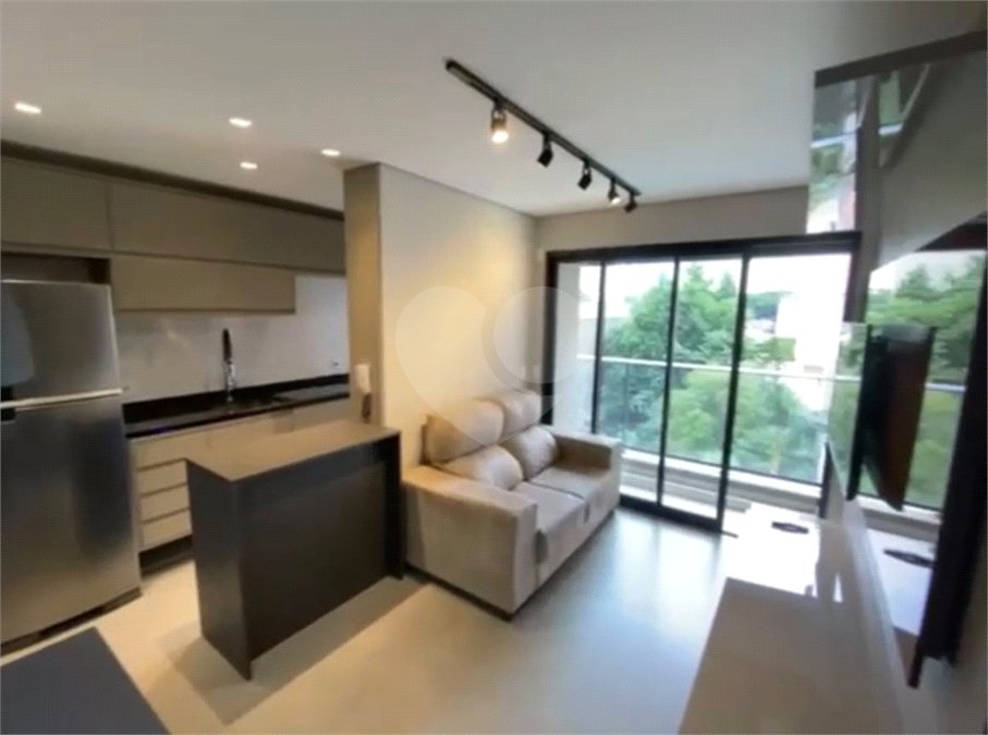 Apartamento à venda com 1 quarto em Pinheiros, São Paulo, SP