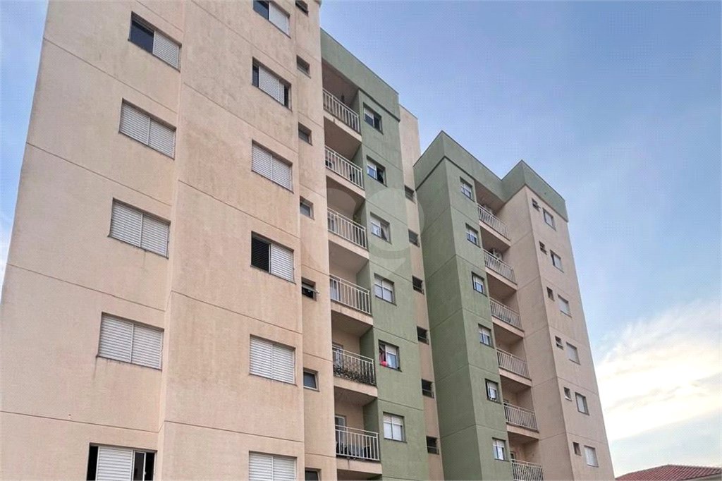 Apartamento à venda com 2 quartos, sendo 1 suíte, em Vila Olímpia, Sorocaba, SP