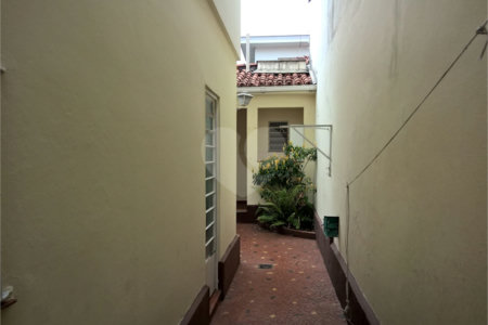 Sobrado à venda com 3 quartos, sendo 1 suíte,  em Planalto Paulista, São Paulo, SP