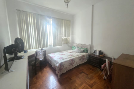 Apartamento à venda com 3 quartos, sendo 1 suíte,  em Tijuca, Rio de Janeiro, RJ