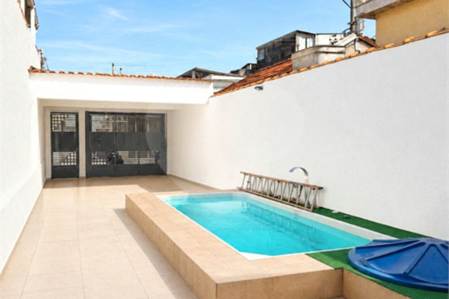 Casa à venda com 5 quartos, sendo 1 suíte, em Parque Edu Chaves, São Paulo, SP