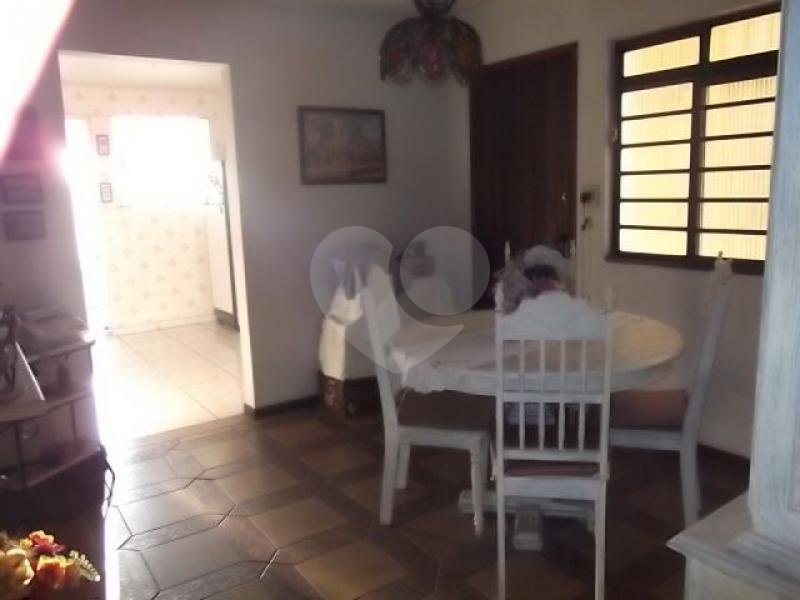 Sobrado à venda com 4 quartos, sendo 1 suíte, em Vila Isolina Mazzei, São Paulo, SP