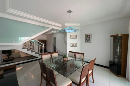 Casa à venda com 3 suítes no condomínio Lago da Boa Vista, Sorocaba - SP