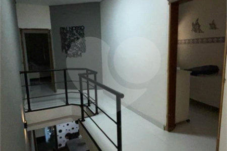 Casa à venda com 3 quartos, sendo 2 suítes,  em Jardim Imperial, Atibaia, SP