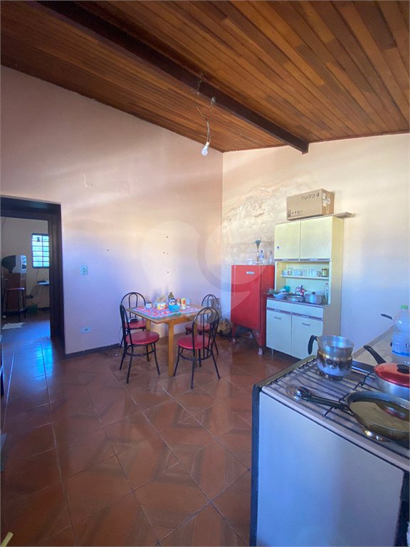Casa à venda com 2 quartos, sendo 1 suíte,  em Jardim Alvinópolis Ii, Atibaia, SP