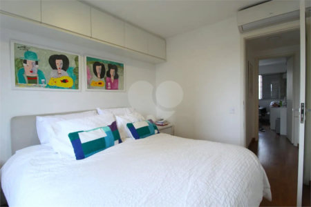 Apartamento à venda com 2 quartos em Vila Olímpia, São Paulo, SP