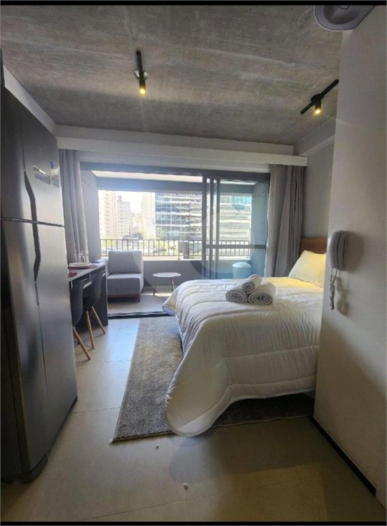 Apartamento à venda com 1 suíte em Cerqueira César, São Paulo, SP