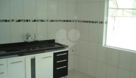 Casa à venda com 2 quartos no condomínio Travessa Roberto Rocha Mendes,65, São Paulo - SP