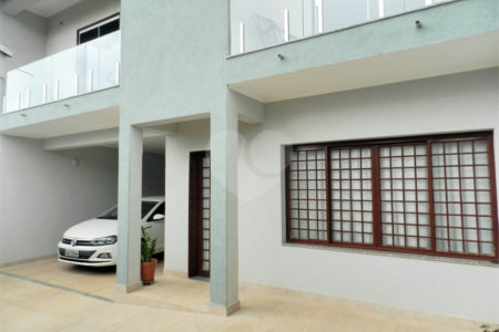 Sobrado à venda com 4 quartos, sendo 3 suítes, em Jardim Paulistano, Ribeirão Preto, SP