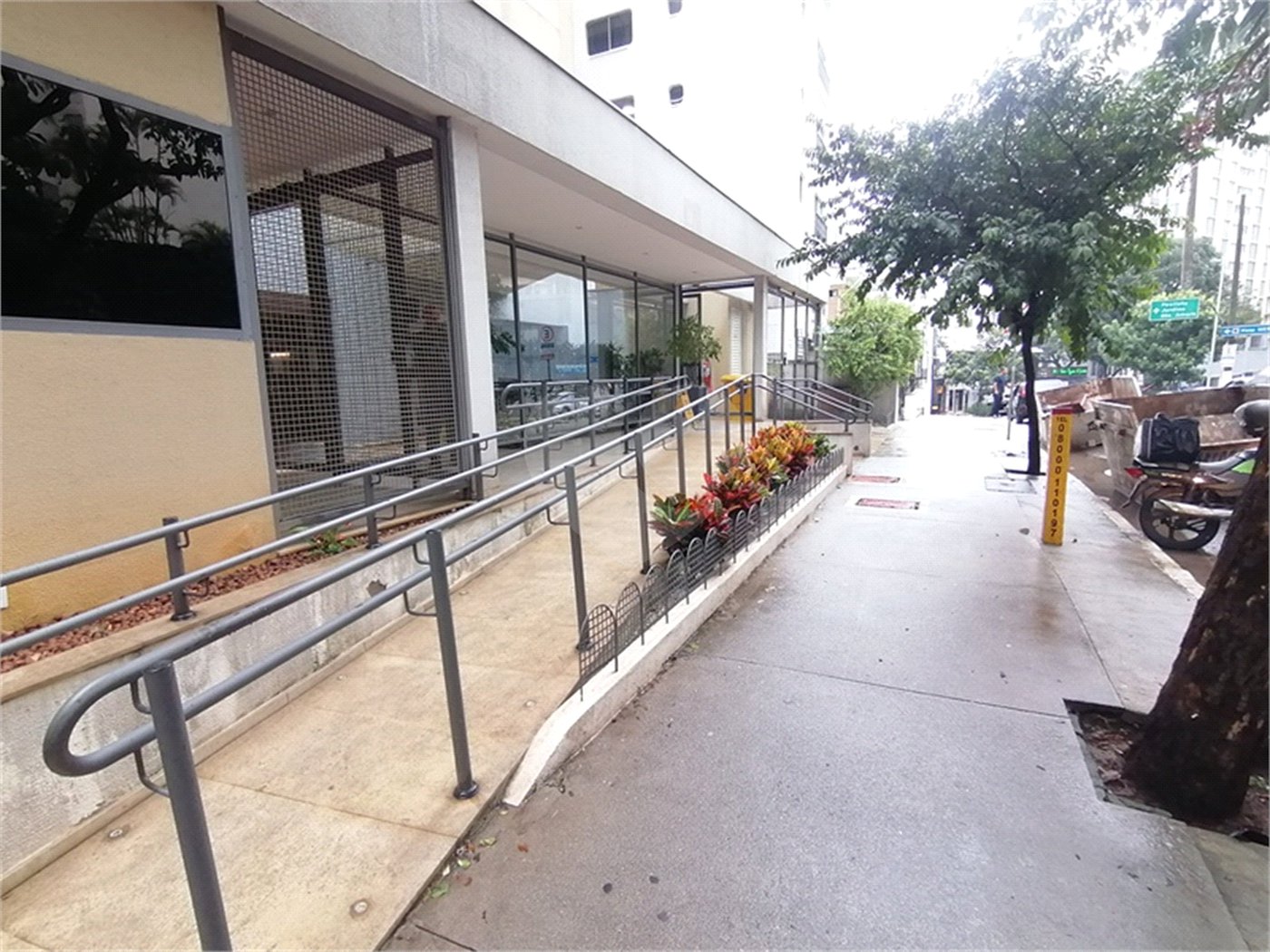 Apartamento à venda com 3 quartos, sendo 1 suíte, em Jardim Paulista, São Paulo, SP