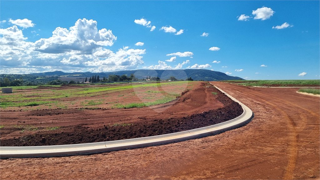 Terreno à venda no condomínio Angelo Fasano, Araçoiaba da Serra - SP