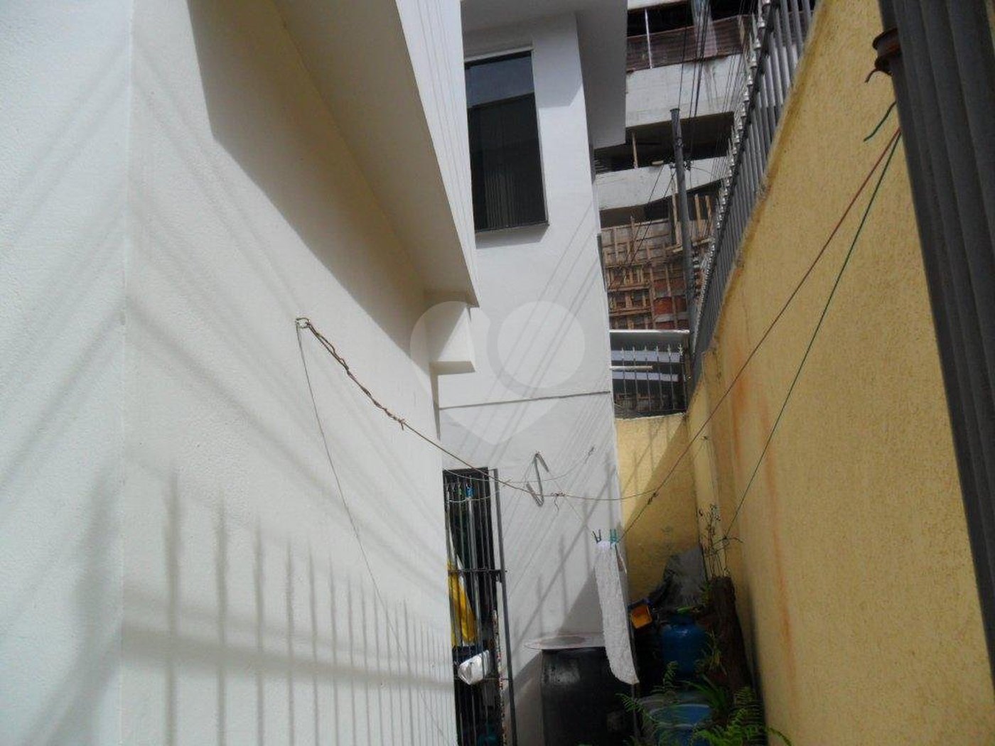 Sobrado à venda com 3 quartos, sendo 1 suíte, em Vila Romero, São Paulo, SP