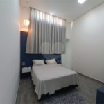 Casa à venda com 2 quartos, sendo 1 suíte, no condomínio Horto Florestal Villagio, Sorocaba - SP