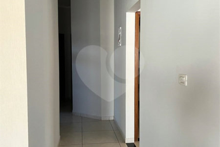 Casa à venda com 3 quartos, sendo 1 suíte, em Ipê, Três Lagoas, MS