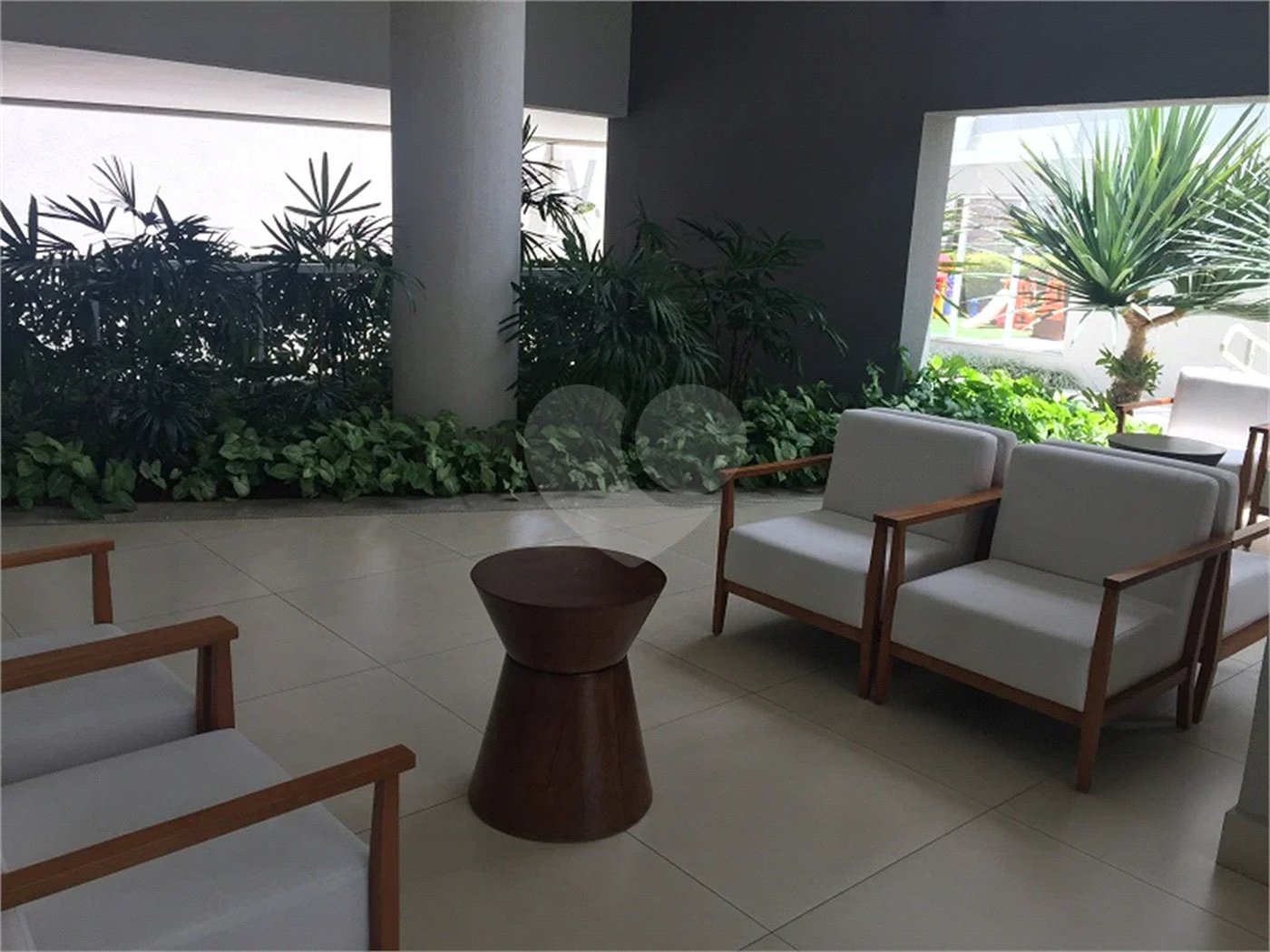 EXCELENTE APARTAMENTO PARA LOCAÇÃO NO ITAIM BIBI, 70 M2, 1 SUITE, 2 BANHEIROS, 2 VAGAS