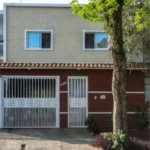 Casa à venda com 3 quartos em Lapa, São Paulo, SP