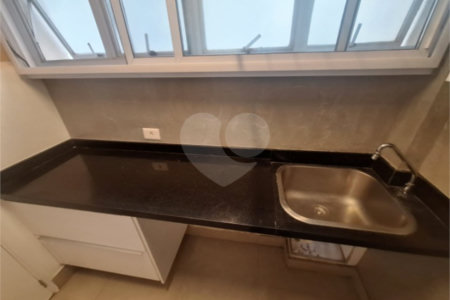 Apartamento à venda com 2 quartos em Vila Uberabinha, São Paulo, SP