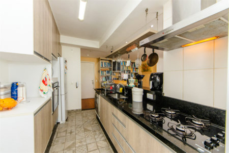 Apartamento à venda com 3 quartos, sendo 2 suítes,  em Tatuapé, São Paulo, SP