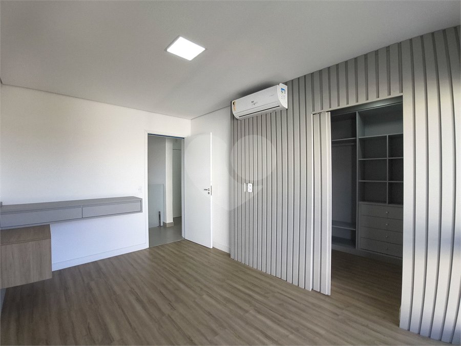 Apartamento à venda com 4 quartos, sendo 2 suítes,  em Além Ponte, Sorocaba, SP