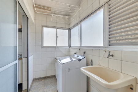 Apartamento à venda com 3 suítes em Campo Belo, São Paulo, SP