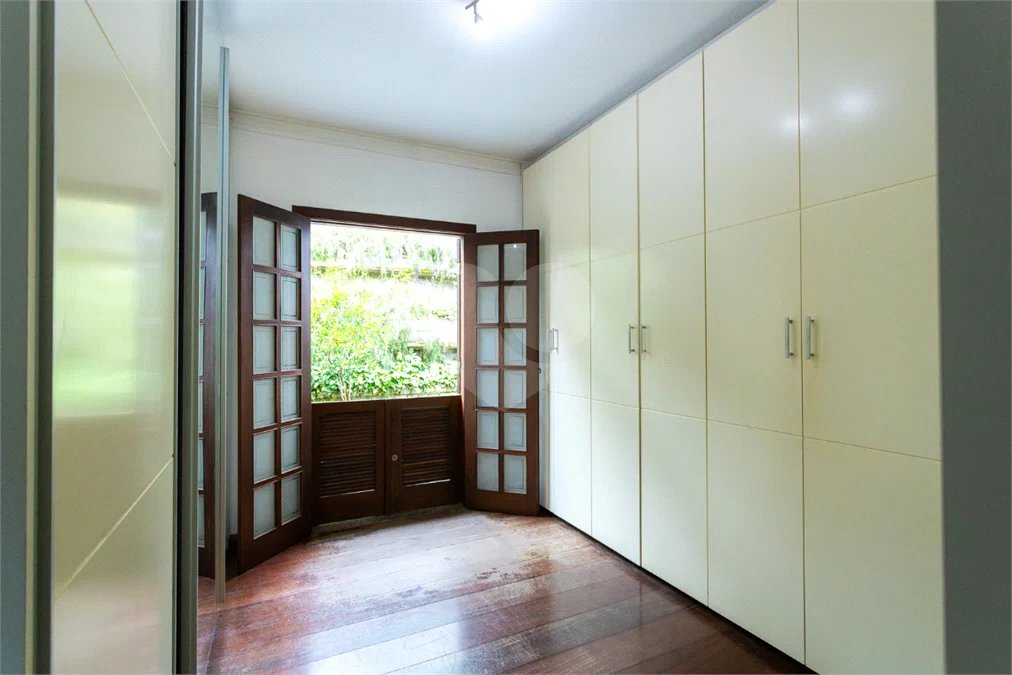 Casa Térrea à venda com 3 quartos, sendo 2 suítes, em Jardim Marajoara, São Paulo, SP