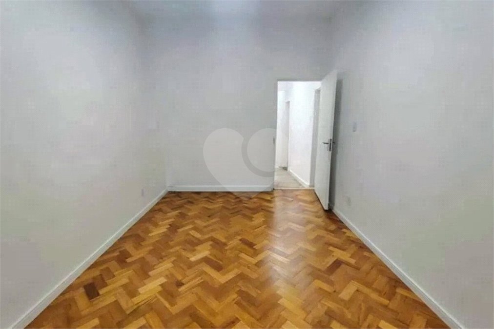 Apartamento à venda com 3 quartos, sendo 1 suíte,  em Copacabana, Rio de Janeiro, RJ