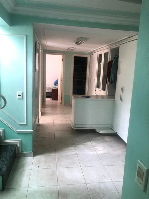 Casa à venda com 4 suítes em Caxingui, São Paulo, SP