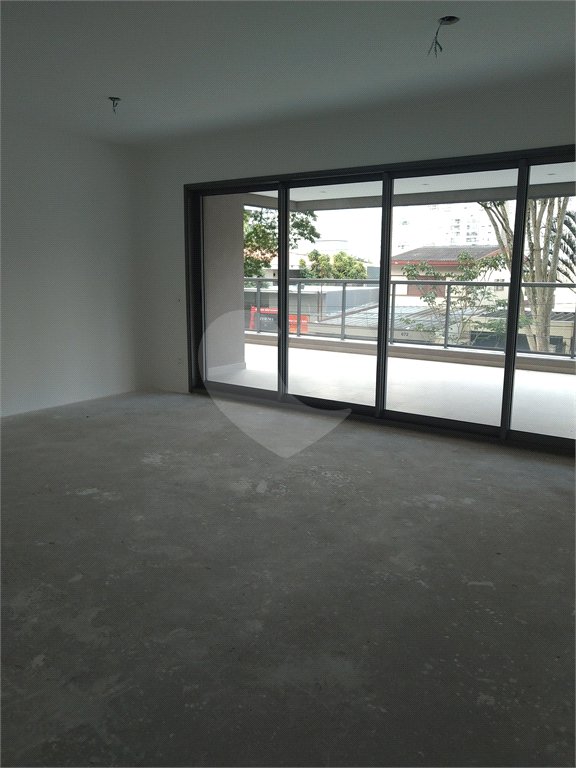 Apartamento à venda com 4 suítes em Campo Belo, São Paulo, SP