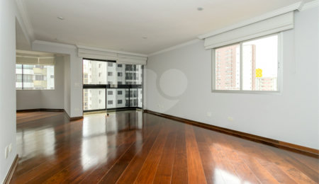 Apartamento à venda com 4 quartos, sendo 3 suítes,  em Perdizes, São Paulo, SP