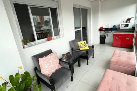 Excelente apartamento a venda na Mooca