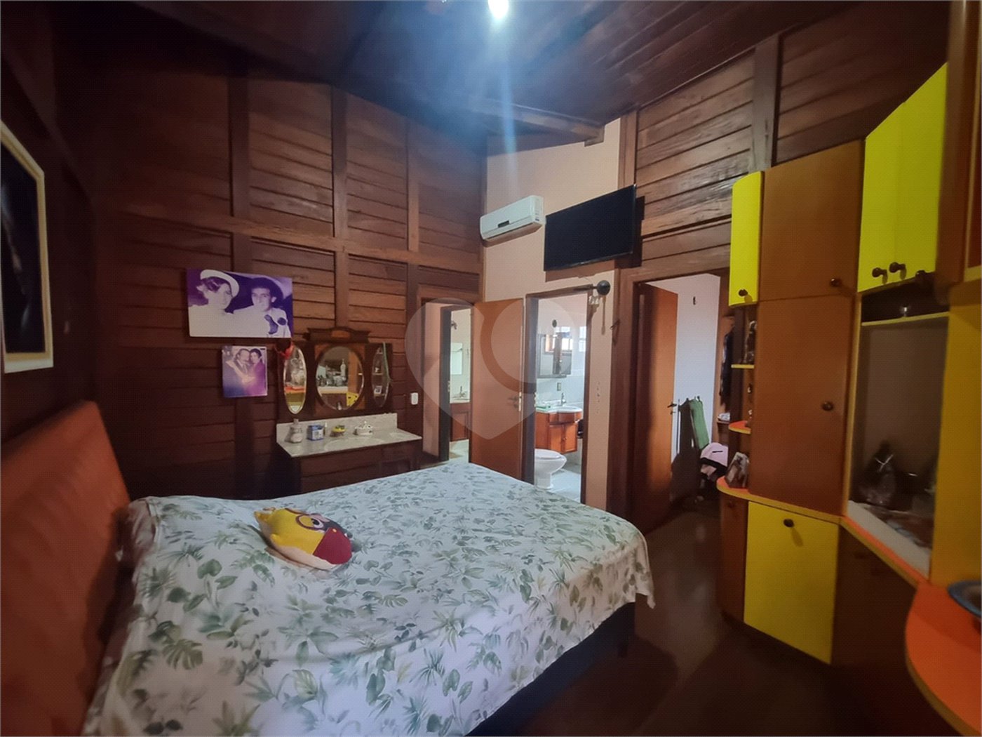 Casa à venda com 3 quartos, sendo 1 suíte, no condomínio Ibiti do Paço, Sorocaba - SP