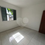 Sobrado à venda ou para alugar com 2 quartos em Vila Marieta, São Paulo, SP
