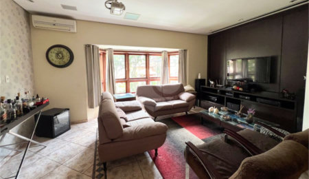 Casa à venda com 4 quartos, sendo 2 suítes,  no condomínio Villaggio Capriccio, Louveira - SP