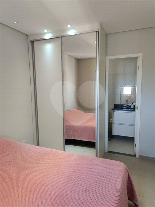 Apartamento para alugar com 2 quartos, sendo 1 suíte,  em Villa DI Cesar, Mogi das Cruzes, SP