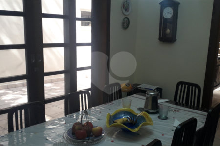 Casa à venda com 3 quartos, sendo 2 suítes, em Jardim Leonor, São Paulo, SP