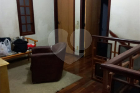 Casa à venda com 2 quartos, sendo 1 suíte, em Vila Industrial, Mogi das Cruzes, SP
