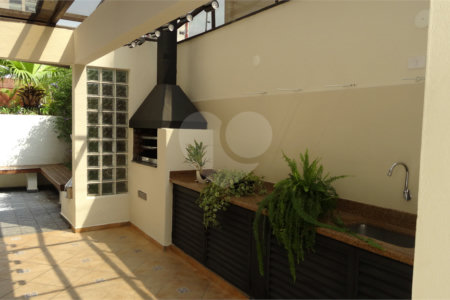 Apartamento à venda com 3 quartos, sendo 1 suíte, em Vila Olímpia, São Paulo, SP