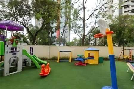 2 dormitórios, 2 vagas e lazer completo próximo ao Ibirapuera