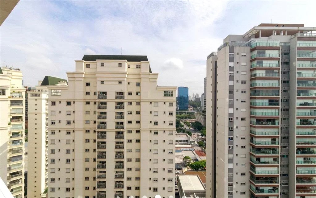 Apartamento à venda com 1 suíte em Vila Gertrudes, São Paulo, SP