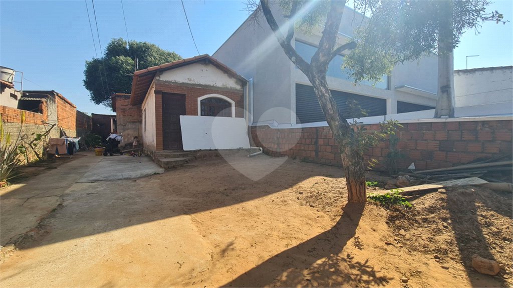 Terreno à venda em Vila Hungria, Itapetininga, SP