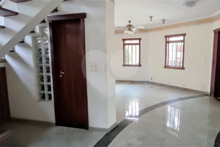 Casa à venda ou para alugar com 7 quartos, sendo 2 suítes, em Jardim Eltonville, Sorocaba, SP