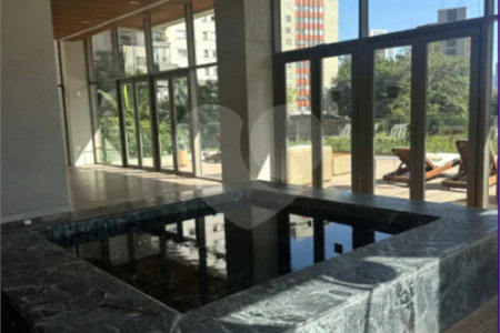Studio à venda ou para alugar com 2 suítes em Jardim Europa, São Paulo, SP