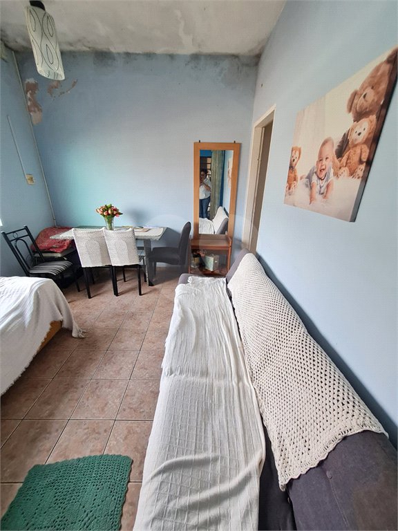 Casa à venda com 6 quartos em Vila dos Remédios, São Paulo, SP