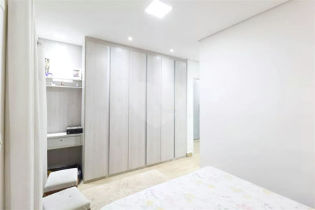 Casa à venda com 4 suítes no condomínio Residencial Cantareira, São Paulo - SP